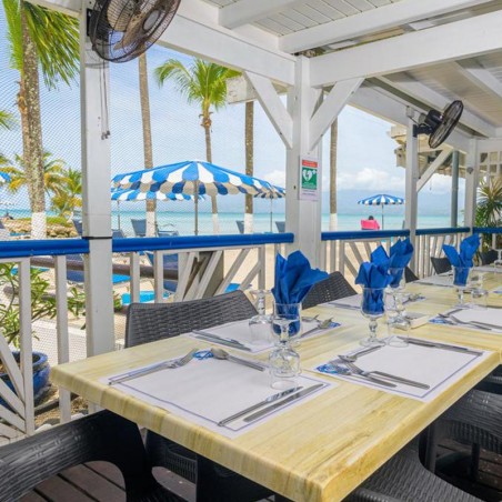 Canella Beach Hôtel • 1 Nuit avec Petit déjeuner et Diner...