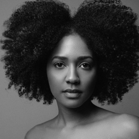 Profitez d'une pose d'extension de cils • MAGUY'L Beauté