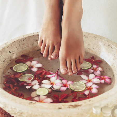 Moment Exceptionnel - Soin beauté des pieds, vernis semi...