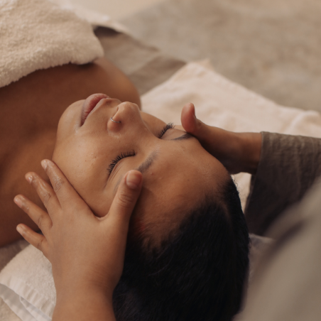 Spécial Rentrée : Massage du visage + Réflexologie plantaire • Anélya