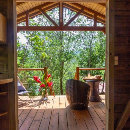 Au Jardin des Colibris : 2 Nuits avec Massage/champagne et Cocktails, le rêve, Case Créole, Nid...