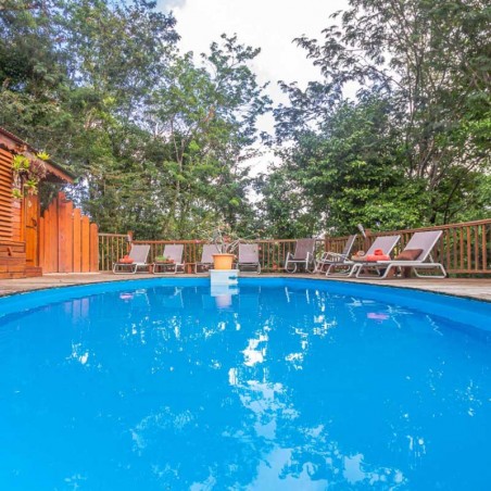Séjour en Famille, 2 nuits pour 4 en VILLA avec Massage/champagne et Cocktails • Au Jardin des...
