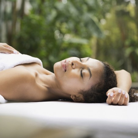 Massage californien : détendez vous avec ce massage relaxant corps • R'Lax Form