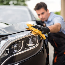 Entretien Automobile • Révision et Nettoyage, Récupération incluse• API CAR GUADELOUPE