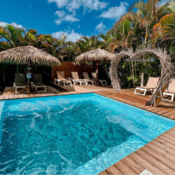 PASS POOL AND BREAKFAST - TROPICANA SUITES****