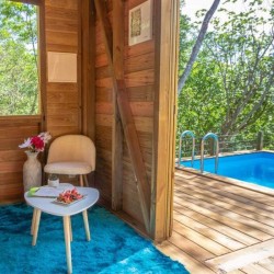 Jungle Lodge : 2N en duo pour les amateurs du luxe naturel !• Au jardin des colibris