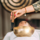 Soin/Massage Expanse Therapy – Libère tes émotions & reconnecte-toi à toi-même • RE-NÉ-SENS