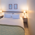 Séjour  Evasion - 1 nuit en Chambre Double Standard avec Petit déjeuner inclus • Auberge de la vielle tour****