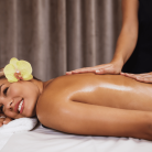 Évasion Douceur en Duo à Domicile - Massage dos , jambes et soin du visage - AQUA'ZEN SPA