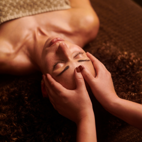 Moment Équilibre et Détente, massage visage & crânien - 35 min de lâcher-prise chez ReNéSens